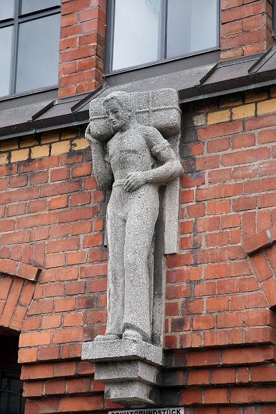 Hamburg_Zollamt-Speicherstadt_26.jpg