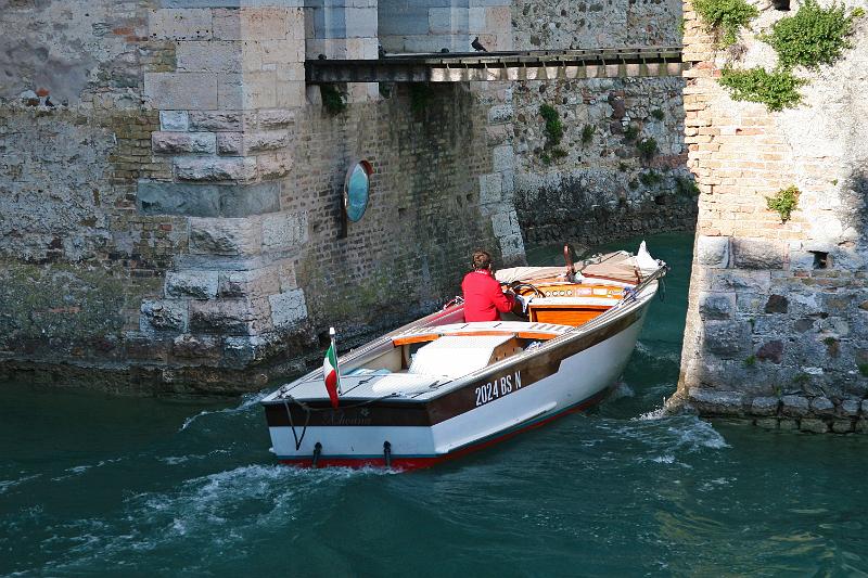 Simione_05.JPG