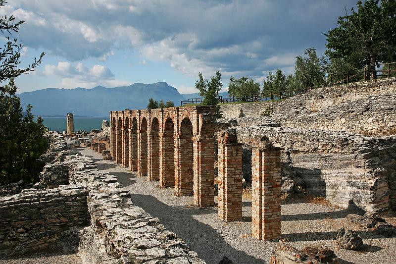 Simione_11.JPG
