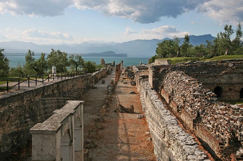 Simione_12.JPG